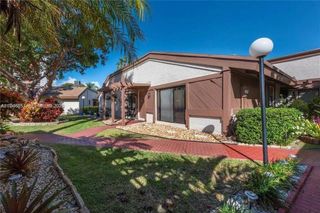 601 Leslie Dr 601, Hallandale Beach, FL 33009