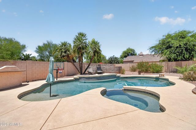 1124 W ENFIELD Place, Chandler, AZ 85286