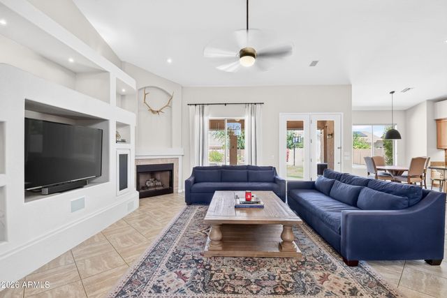 1124 W ENFIELD Place, Chandler, AZ 85286