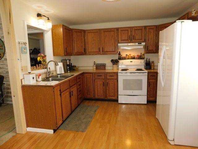 124 Peterson Drive, Cheshire Twp, MI 49055