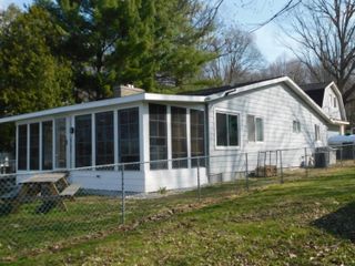 124 Peterson Drive, Cheshire Twp, MI 49055