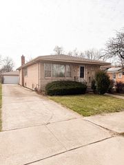 1025 Blouin Drive, Dolton, IL 60419