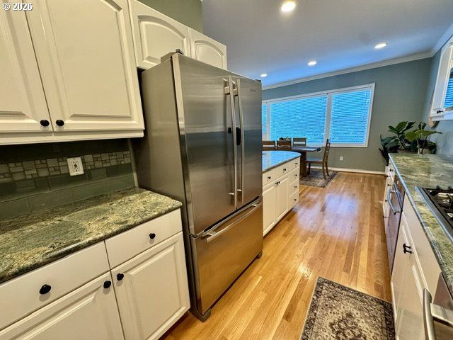 3530 S CORBETT Ave, Portland, OR 97239