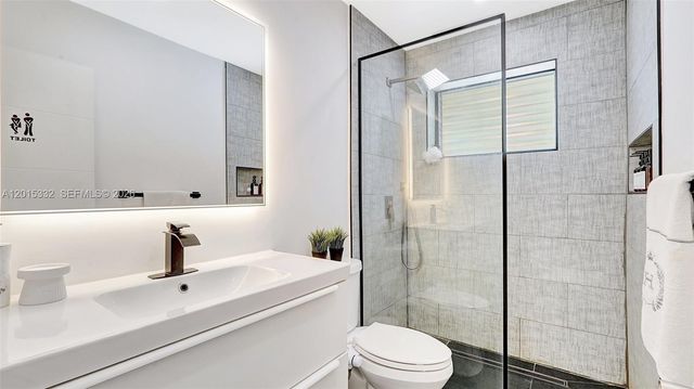 603 N 32nd Ave, Hollywood, FL 33021