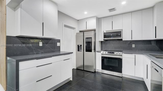 603 N 32nd Ave, Hollywood, FL 33021