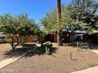 4020 N 33RD Street, Phoenix, AZ 85018