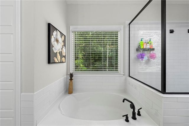 202 Jefferson Avenue, Canton, GA 30114