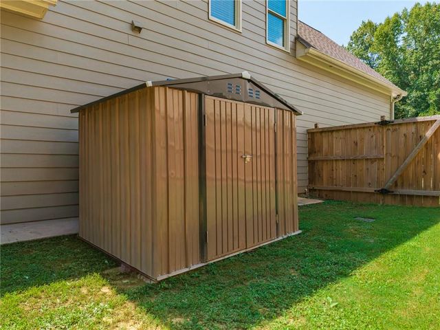 202 Jefferson Avenue, Canton, GA 30114