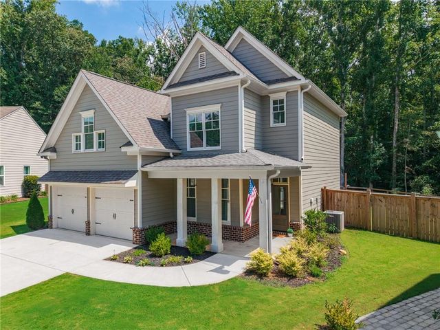 202 Jefferson Avenue, Canton, GA 30114