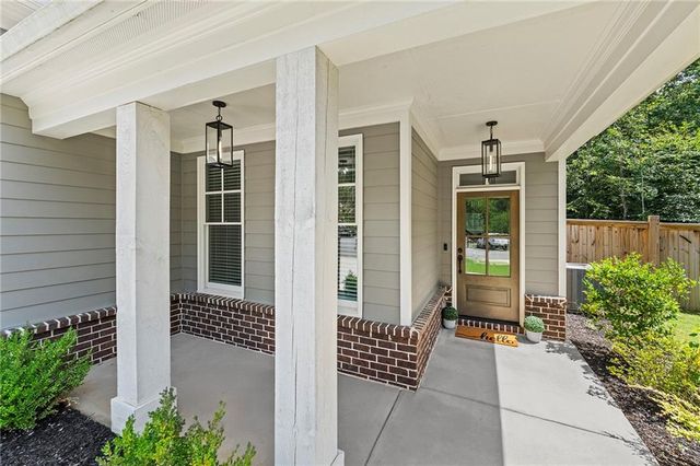 202 Jefferson Avenue, Canton, GA 30114