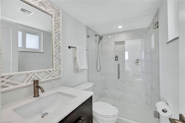 1100 Gulf Shore BLVD N 103, Naples, FL 34102