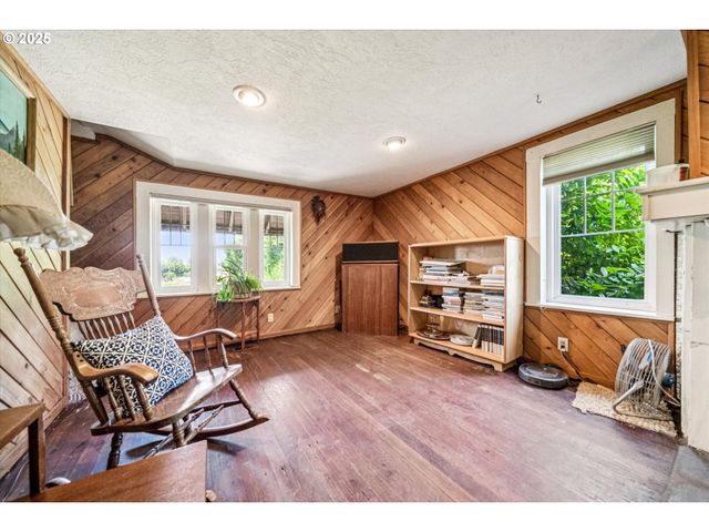 14604 WOODBURN MONITOR Rd, Woodburn, OR 97071