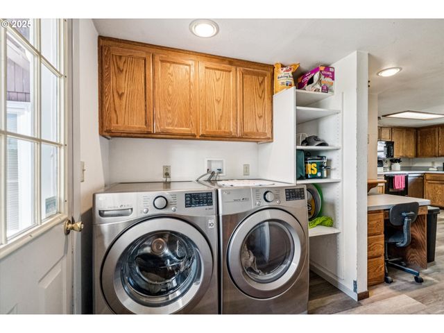 14604 WOODBURN MONITOR Rd, Woodburn, OR 97071