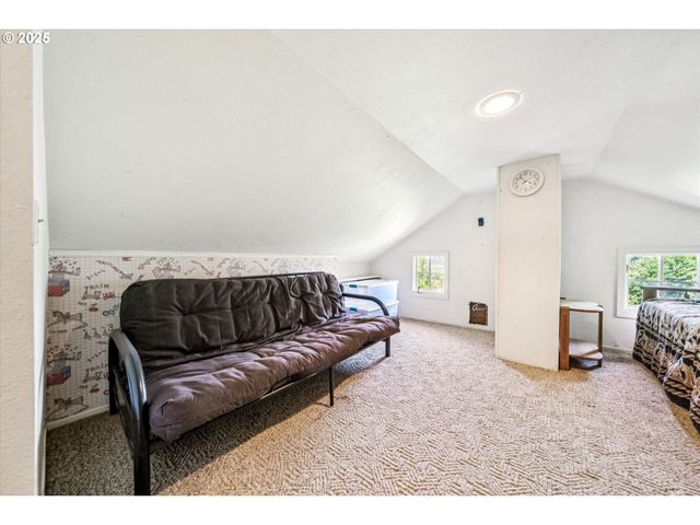 14604 WOODBURN MONITOR Rd, Woodburn, OR 97071