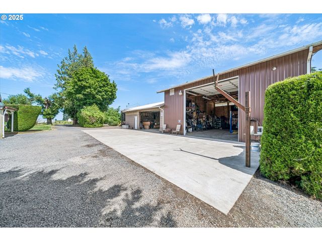 14604 WOODBURN MONITOR Rd, Woodburn, OR 97071