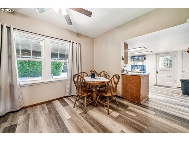 14604 WOODBURN MONITOR Rd, Woodburn, OR 97071