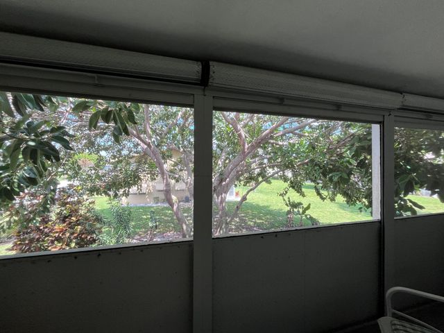 49 Cambridge B, West Palm Beach, FL 33417