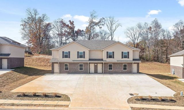 267 Smithson Ln, Clarksville, TN 37040