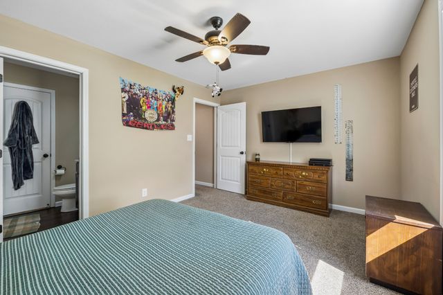 267 Smithson Ln, Clarksville, TN 37040