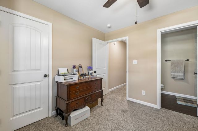 267 Smithson Ln, Clarksville, TN 37040