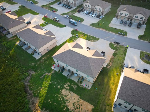267 Smithson Ln, Clarksville, TN 37040