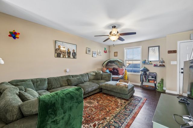 267 Smithson Ln, Clarksville, TN 37040