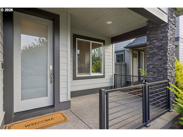 6411 Se POLYANTHA St, Hillsboro, OR 97123