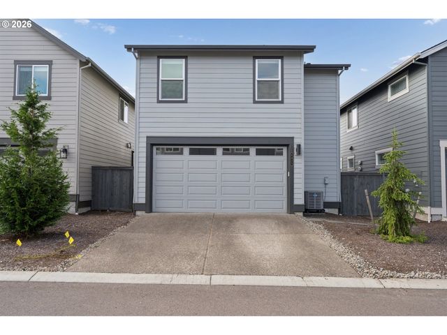6411 Se POLYANTHA St, Hillsboro, OR 97123