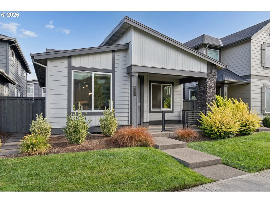 6411 Se POLYANTHA St, Hillsboro, OR 97123