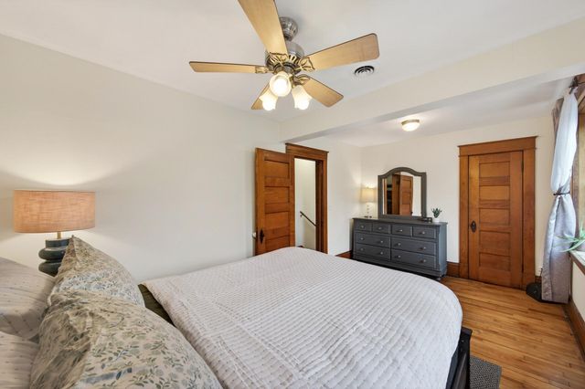 925 Western Avenue N, Saint Paul, MN 55117