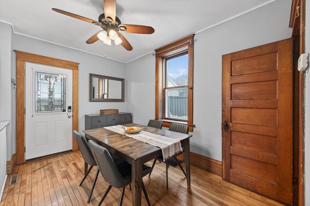 925 Western Avenue N, Saint Paul, MN 55117