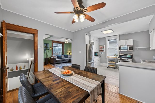 925 Western Avenue N, Saint Paul, MN 55117