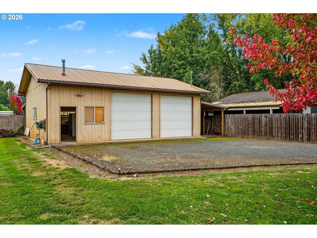 35865 RIVERSIDE Dr, Albany, OR 97321