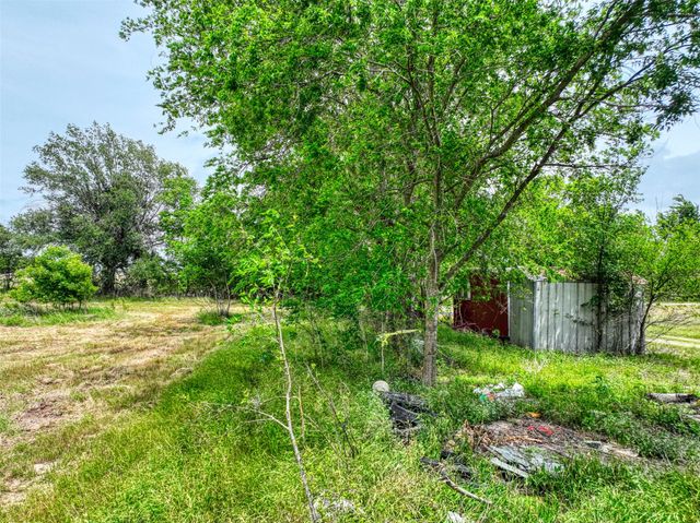 305 Fm 637, Corsicana, TX 75109