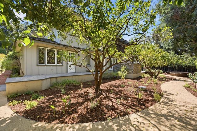 1021 Alegre Avenue, Los Altos, CA 94024