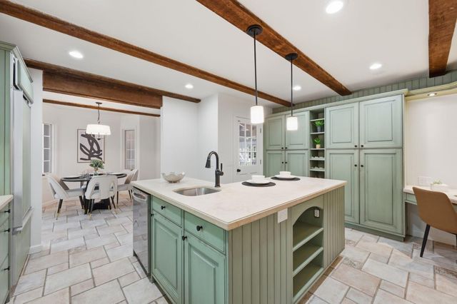 1021 Alegre Avenue, Los Altos, CA 94024