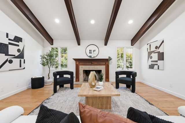 1021 Alegre Avenue, Los Altos, CA 94024