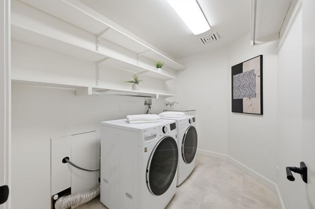 1021 Alegre Avenue, Los Altos, CA 94024