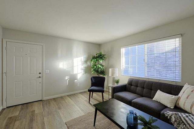 255 S 2nd Street 6, El Cajon, CA 92019