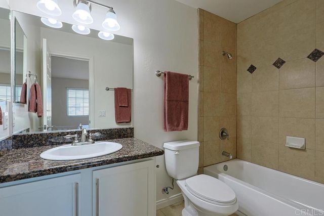 255 S 2nd Street 6, El Cajon, CA 92019