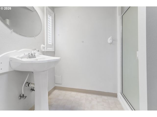 6906 Ne 133RD St, Vancouver, WA 98686