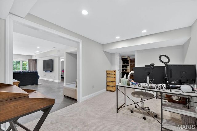 1189 Hampton Park Drive, Richmond Heights, MO 63117