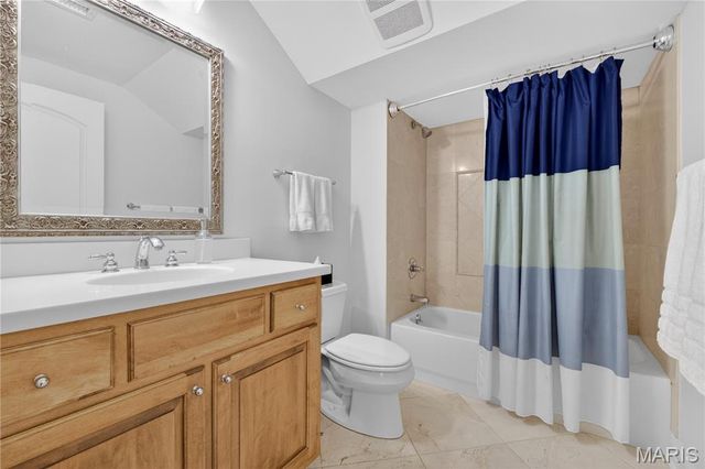 1189 Hampton Park Drive, Richmond Heights, MO 63117