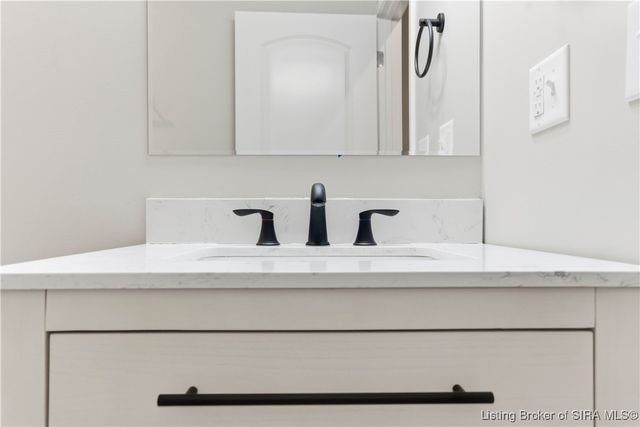 129 Level Street, Charlestown, IN 47111