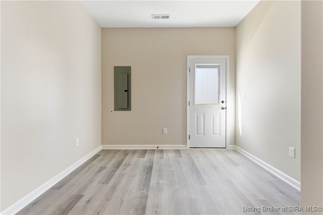 129 Level Street, Charlestown, IN 47111