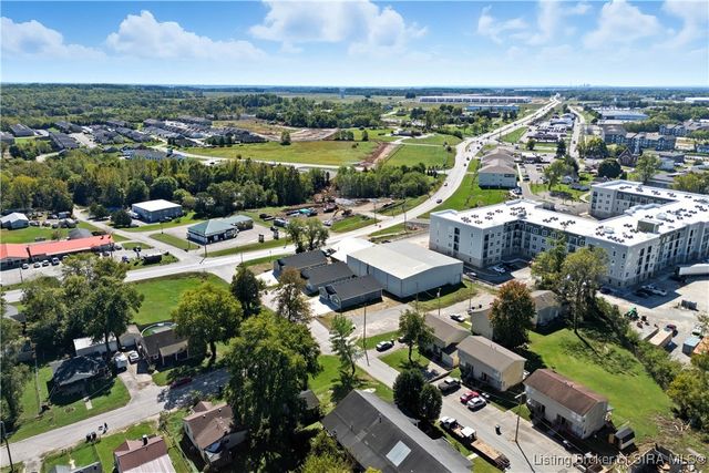 129 Level Street, Charlestown, IN 47111