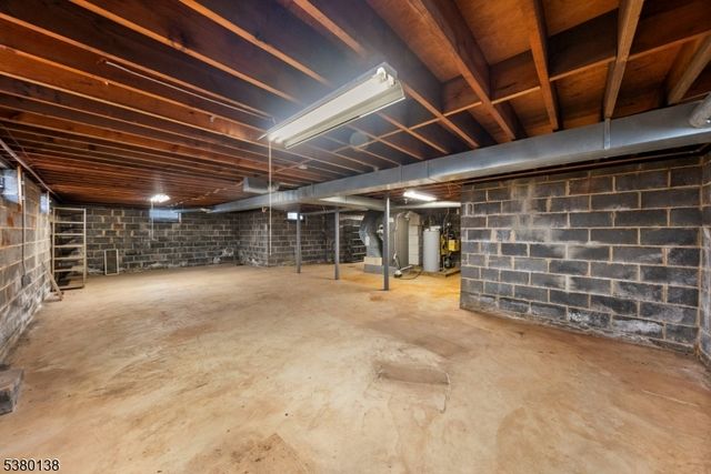 624 Hillsborough Rd, Hillsborough Twp., NJ 08844