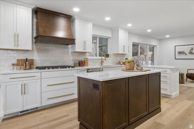 1518 S CANTERBURY DR, Salt Lake City, UT 84108