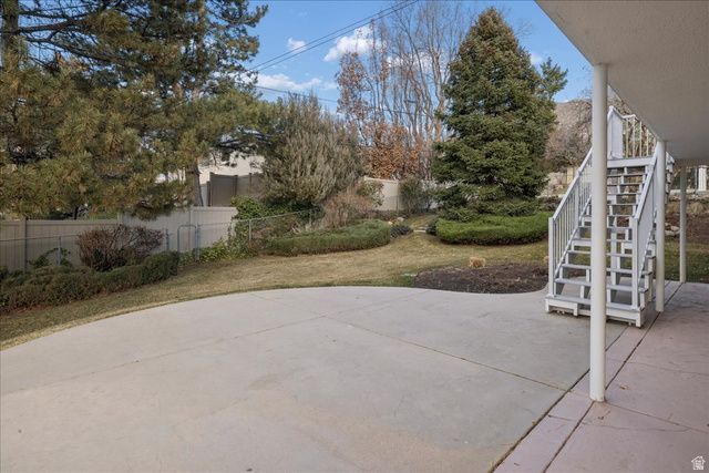 1518 S CANTERBURY DR, Salt Lake City, UT 84108