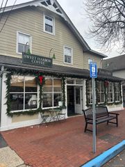 1353 Old Northern Boulevard, Roslyn, NY 11576